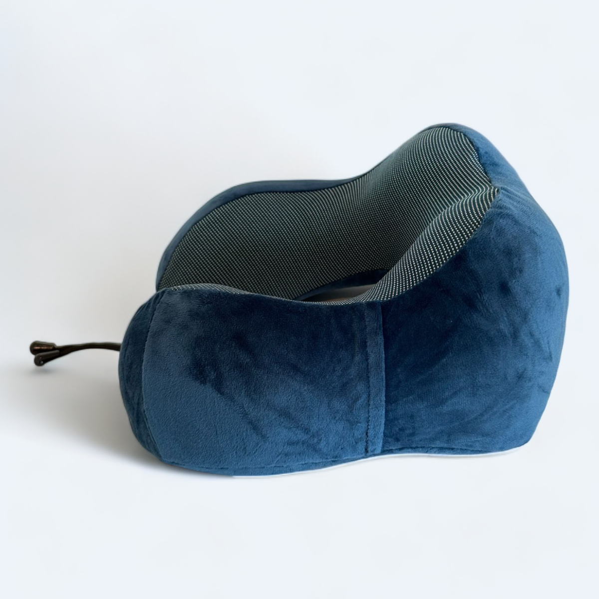 velour blå nakkepude memory foam med telefonlomme